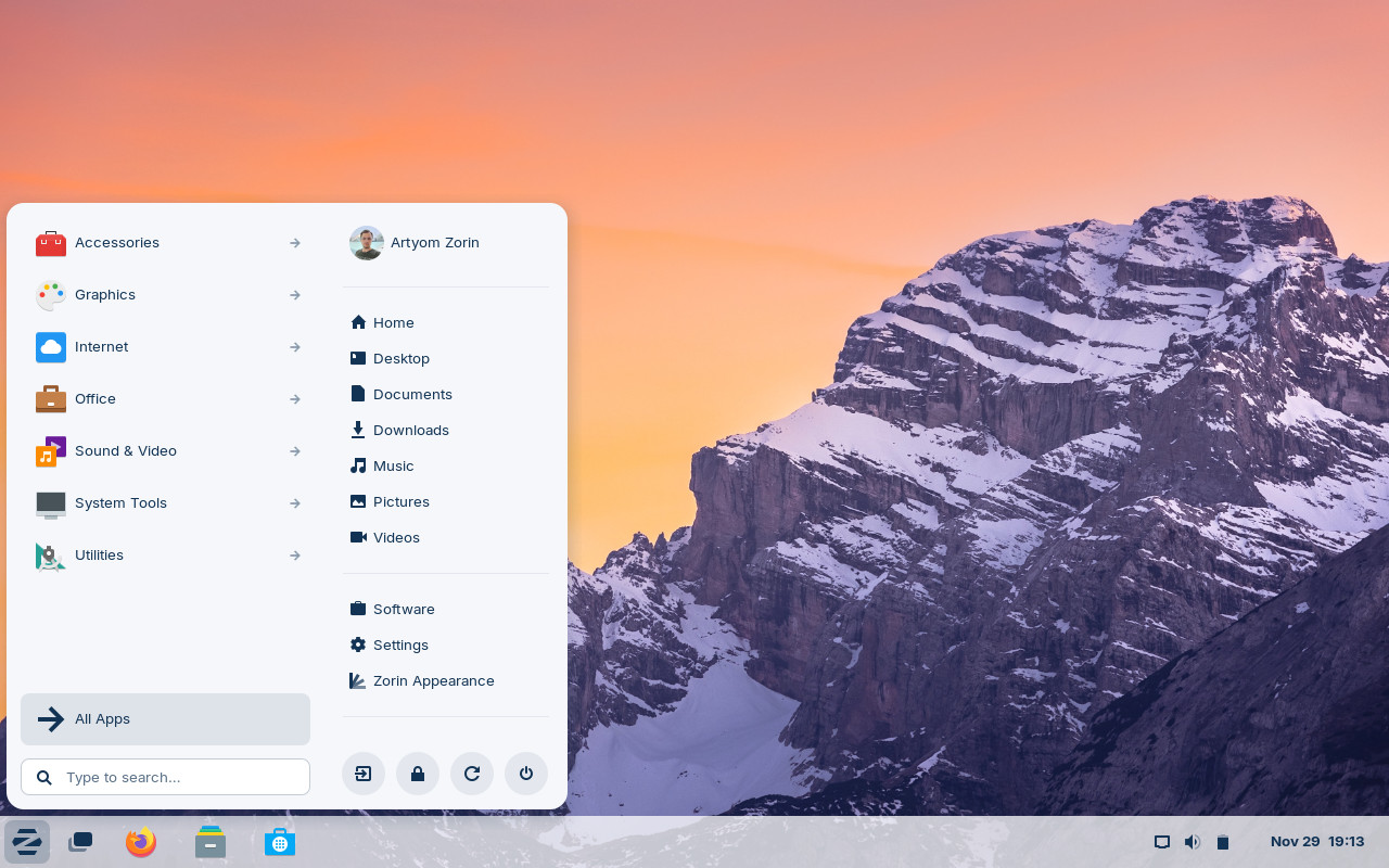 Zorin OS 16 default desktop